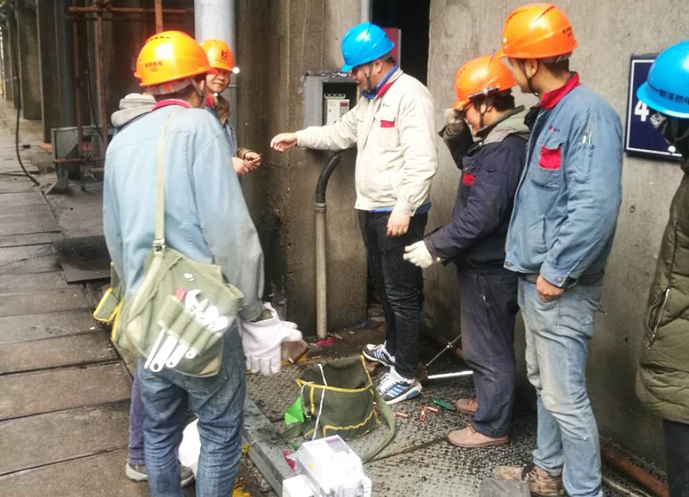 1550629113333552.jpg 1員工新年抓緊實(shí)地培訓(xùn).jpg